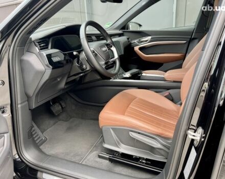 Черный Ауди E-Tron, объемом двигателя 0 л и пробегом 29 тыс. км за 57900 $, фото 10 на Automoto.ua