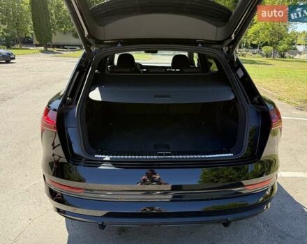 Черный Ауди E-Tron, объемом двигателя 0 л и пробегом 23 тыс. км за 38999 $, фото 46 на Automoto.ua