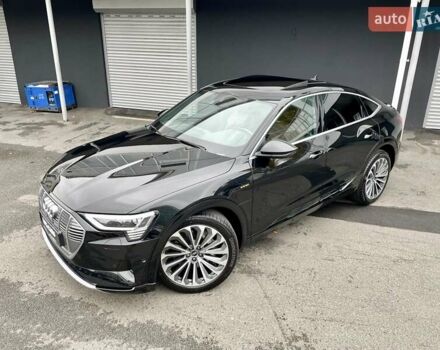 Черный Ауди E-Tron, объемом двигателя 0 л и пробегом 66 тыс. км за 41900 $, фото 5 на Automoto.ua