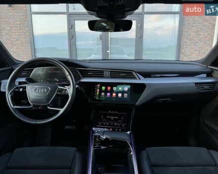 Черный Ауди E-Tron, объемом двигателя 0 л и пробегом 120 тыс. км за 29500 $, фото 49 на Automoto.ua