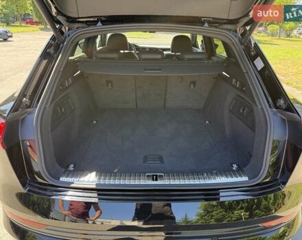 Черный Ауди E-Tron, объемом двигателя 0 л и пробегом 23 тыс. км за 38999 $, фото 47 на Automoto.ua