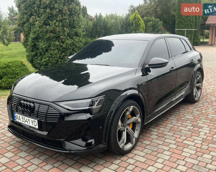 Чорний Ауді E-Tron, об'ємом двигуна 0 л та пробігом 51 тис. км за 47500 $, фото 9 на Automoto.ua