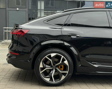 Черный Ауди E-Tron, объемом двигателя 0 л и пробегом 63 тыс. км за 44999 $, фото 6 на Automoto.ua