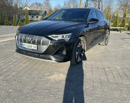 Черный Ауди E-Tron, объемом двигателя 0 л и пробегом 120 тыс. км за 32555 $, фото 42 на Automoto.ua