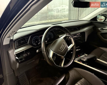 Черный Ауди E-Tron, объемом двигателя 0 л и пробегом 150 тыс. км за 27500 $, фото 39 на Automoto.ua