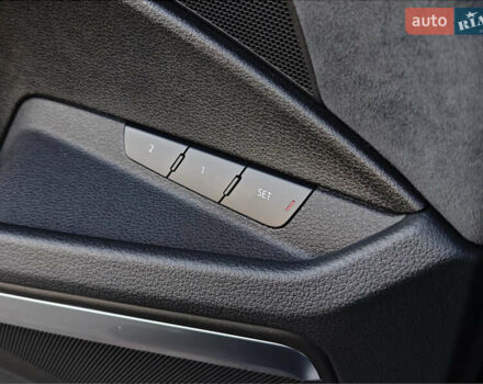 Чорний Ауді E-Tron, об'ємом двигуна 0 л та пробігом 34 тис. км за 49499 $, фото 29 на Automoto.ua