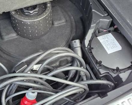 Черный Ауди E-Tron, объемом двигателя 0 л и пробегом 54 тыс. км за 43500 $, фото 79 на Automoto.ua