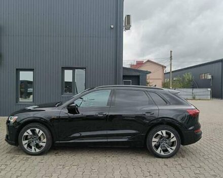 Чорний Ауді E-Tron, об'ємом двигуна 0 л та пробігом 147 тис. км за 29999 $, фото 3 на Automoto.ua