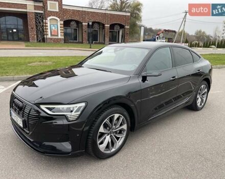 Черный Ауди E-Tron, объемом двигателя 0 л и пробегом 68 тыс. км за 37000 $, фото 2 на Automoto.ua