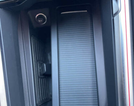 Чорний Ауді E-Tron, об'ємом двигуна 0 л та пробігом 35 тис. км за 40950 $, фото 30 на Automoto.ua