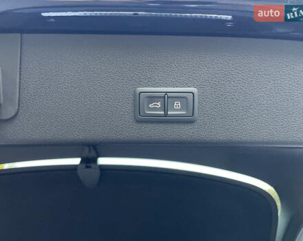 Чорний Ауді E-Tron, об'ємом двигуна 0 л та пробігом 35 тис. км за 40950 $, фото 46 на Automoto.ua