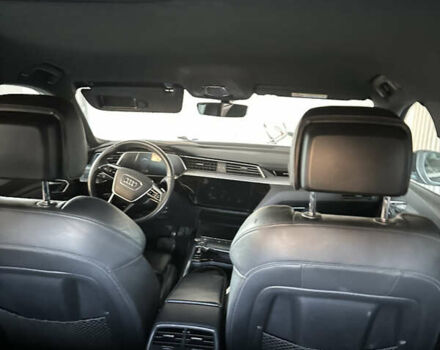 Черный Ауди E-Tron, объемом двигателя 0 л и пробегом 120 тыс. км за 32555 $, фото 58 на Automoto.ua