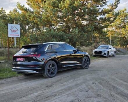 Черный Ауди E-Tron, объемом двигателя 0 л и пробегом 60 тыс. км за 32000 $, фото 16 на Automoto.ua