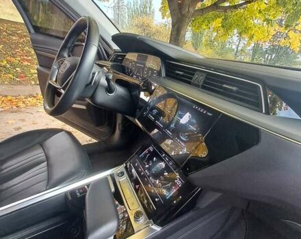 Черный Ауди E-Tron, объемом двигателя 0 л и пробегом 200 тыс. км за 27500 $, фото 48 на Automoto.ua