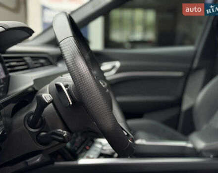 Черный Ауди E-Tron, объемом двигателя 0 л и пробегом 63 тыс. км за 44999 $, фото 30 на Automoto.ua