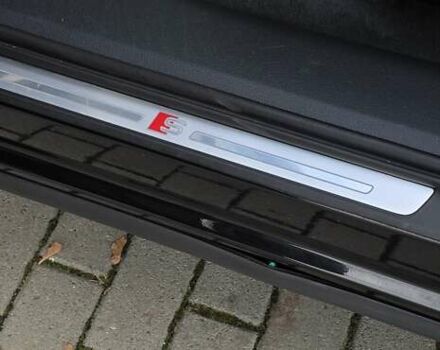 Черный Ауди E-Tron, объемом двигателя 0 л и пробегом 54 тыс. км за 43500 $, фото 66 на Automoto.ua