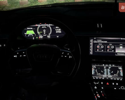 Черный Ауди E-Tron, объемом двигателя 0 л и пробегом 50 тыс. км за 44000 $, фото 37 на Automoto.ua