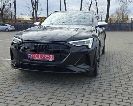 Черный Ауди E-Tron, объемом двигателя 0 л и пробегом 54 тыс. км за 43500 $, фото 6 на Automoto.ua