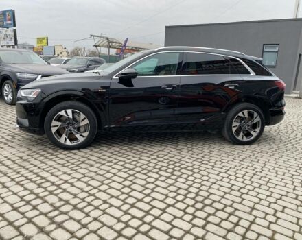 Чорний Ауді E-Tron, об'ємом двигуна 0 л та пробігом 38 тис. км за 33900 $, фото 3 на Automoto.ua