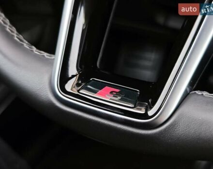 Чорний Ауді E-Tron, об'ємом двигуна 0 л та пробігом 34 тис. км за 49499 $, фото 39 на Automoto.ua