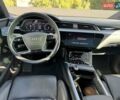 Черный Ауди E-Tron, объемом двигателя 0 л и пробегом 127 тыс. км за 37900 $, фото 15 на Automoto.ua