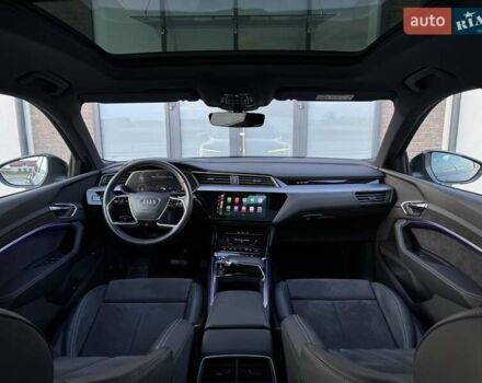 Черный Ауди E-Tron, объемом двигателя 0 л и пробегом 120 тыс. км за 29500 $, фото 2 на Automoto.ua