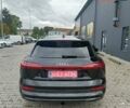 Чорний Ауді E-Tron, об'ємом двигуна 0 л та пробігом 147 тис. км за 29999 $, фото 6 на Automoto.ua