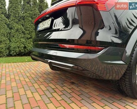 Чорний Ауді E-Tron, об'ємом двигуна 0 л та пробігом 58 тис. км за 42999 $, фото 27 на Automoto.ua