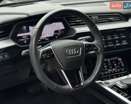 Черный Ауди E-Tron, объемом двигателя 0 л и пробегом 63 тыс. км за 44999 $, фото 29 на Automoto.ua