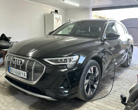 Черный Ауди E-Tron, объемом двигателя 0 л и пробегом 120 тыс. км за 32555 $, фото 48 на Automoto.ua