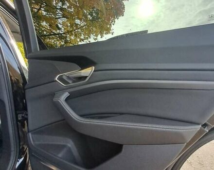 Черный Ауди E-Tron, объемом двигателя 0 л и пробегом 200 тыс. км за 27500 $, фото 41 на Automoto.ua