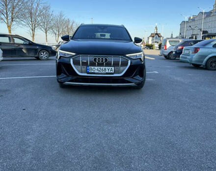 Черный Ауди E-Tron, объемом двигателя 0 л и пробегом 120 тыс. км за 32555 $, фото 11 на Automoto.ua