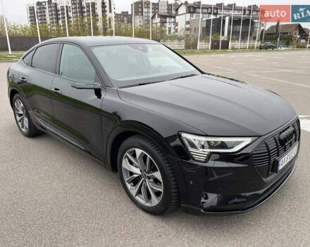 Черный Ауди E-Tron, объемом двигателя 0 л и пробегом 68 тыс. км за 37000 $, фото 8 на Automoto.ua