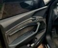 Черный Ауди E-Tron, объемом двигателя 0 л и пробегом 80 тыс. км за 40950 $, фото 10 на Automoto.ua