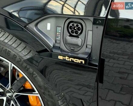 Черный Ауди E-Tron, объемом двигателя 0 л и пробегом 120 тыс. км за 29500 $, фото 36 на Automoto.ua