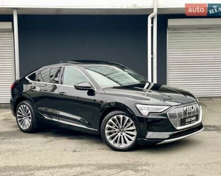 Черный Ауди E-Tron, объемом двигателя 0 л и пробегом 66 тыс. км за 41900 $, фото 18 на Automoto.ua