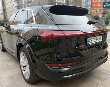 Чорний Ауді E-Tron, об'ємом двигуна 0 л та пробігом 30 тис. км за 45000 $, фото 10 на Automoto.ua