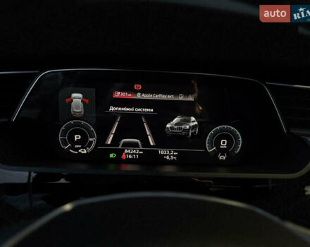 Чорний Ауді E-Tron, об'ємом двигуна 0 л та пробігом 84 тис. км за 36000 $, фото 57 на Automoto.ua