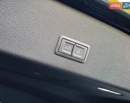 Чорний Ауді E-Tron, об'ємом двигуна 0 л та пробігом 34 тис. км за 49499 $, фото 58 на Automoto.ua
