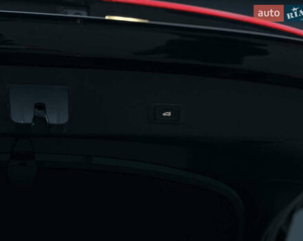 Чорний Ауді E-Tron, об'ємом двигуна 0 л та пробігом 84 тис. км за 36000 $, фото 36 на Automoto.ua