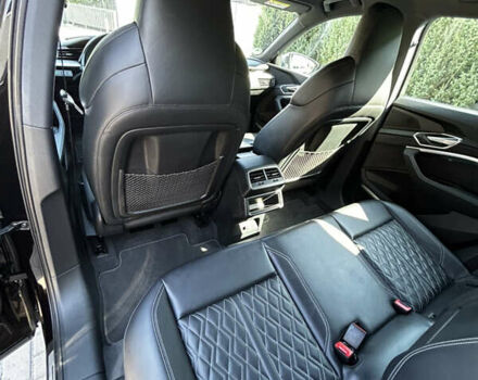 Черный Ауди E-Tron, объемом двигателя 0 л и пробегом 95 тыс. км за 39900 $, фото 27 на Automoto.ua