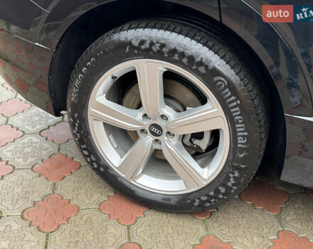 Чорний Ауді E-Tron, об'ємом двигуна 0 л та пробігом 190 тис. км за 24199 $, фото 60 на Automoto.ua