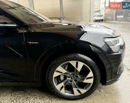 Черный Ауди E-Tron, объемом двигателя 0 л и пробегом 150 тыс. км за 27500 $, фото 13 на Automoto.ua