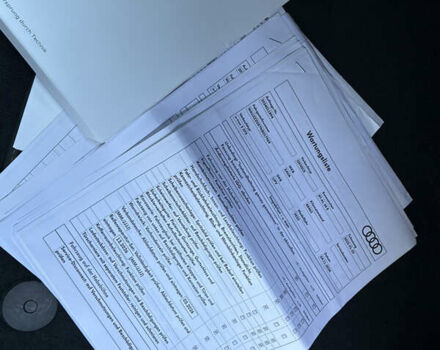 Чорний Ауді E-Tron, об'ємом двигуна 0 л та пробігом 95 тис. км за 36599 $, фото 103 на Automoto.ua