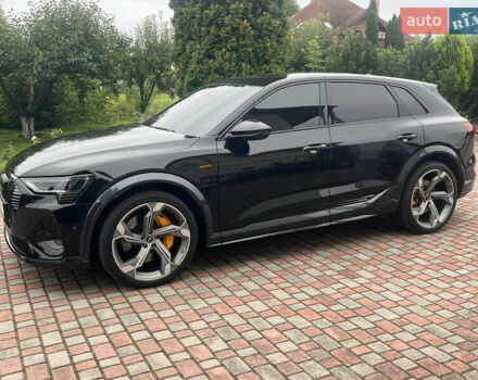 Чорний Ауді E-Tron, об'ємом двигуна 0 л та пробігом 51 тис. км за 47500 $, фото 8 на Automoto.ua