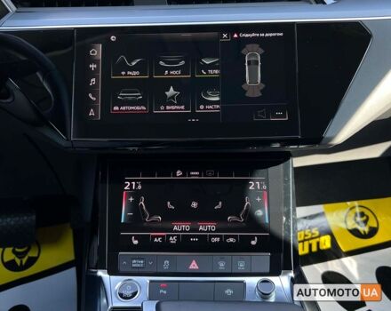 Черный Ауди E-Tron, объемом двигателя 71 л и пробегом 23 тыс. км за 30500 $, фото 23 на Automoto.ua