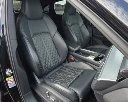 Черный Ауди E-Tron, объемом двигателя 0 л и пробегом 54 тыс. км за 43500 $, фото 89 на Automoto.ua