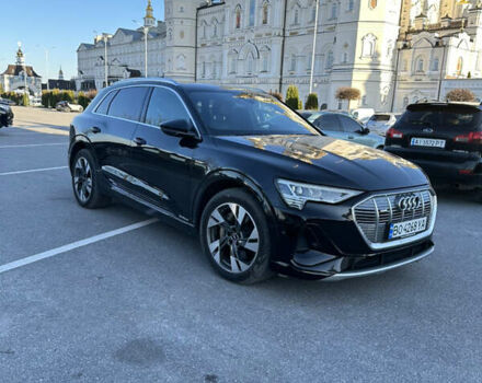 Черный Ауди E-Tron, объемом двигателя 0 л и пробегом 120 тыс. км за 32555 $, фото 26 на Automoto.ua