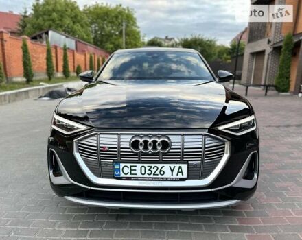 Чорний Ауді E-Tron, об'ємом двигуна 0 л та пробігом 28 тис. км за 34900 $, фото 3 на Automoto.ua