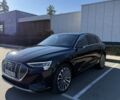 Черный Ауди E-Tron, объемом двигателя 0 л и пробегом 64 тыс. км за 35000 $, фото 1 на Automoto.ua